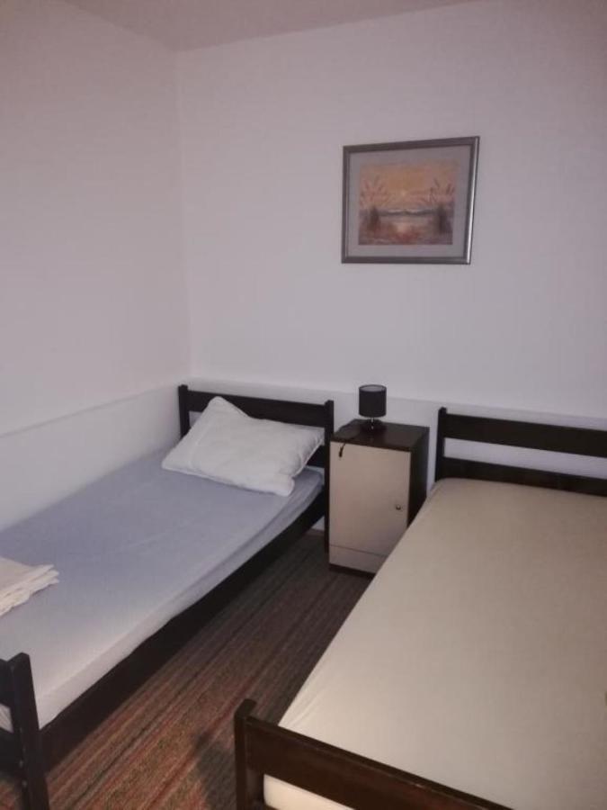 טרוגיר Apartments Natasa מראה חיצוני תמונה